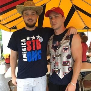 Meet your Posher, Nicholas